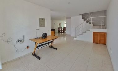 Maat vende Casa Unidad Residencial-Villeta 189M2 $580Millones