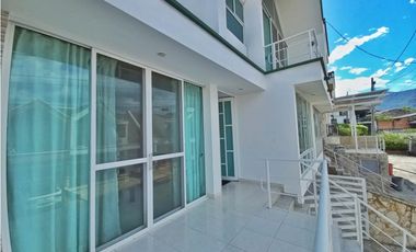 Maat vende Casa Unidad Residencial-Villeta 189M2 $580Millones