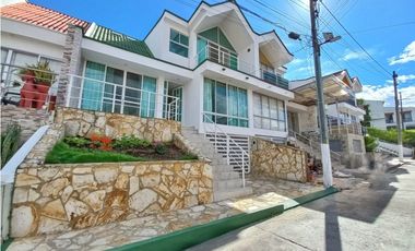 Maat vende Casa Unidad Residencial-Villeta 189M2 $580Millones