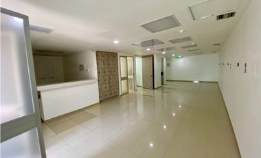 Se Arrienda Local Servicios Salud Centro Uninorte - Sector Fundadores