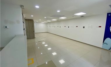 Se Arrienda Local Servicios Salud Centro Uninorte - Sector Fundadores