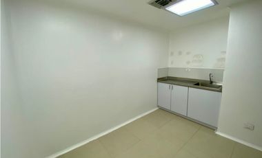 Se Arrienda Local Servicios Salud Centro Uninorte - Sector Fundadores