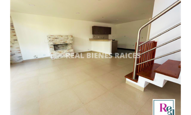 Casa en arriendo en unidad cerrada – La Ceja