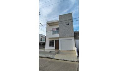 SE VENDE HERMOSA CASA DE DOS PISOS ZONA OCCIDENTE DE MONTERIA