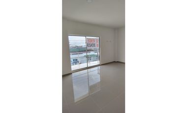 SE VENDE HERMOSA CASA DE DOS PISOS ZONA OCCIDENTE DE MONTERIA