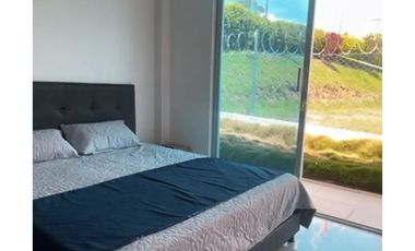 Venta Casa Campestre Vacacional en Silvania