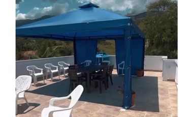 Venta Casa Campestre Vacacional en Silvania