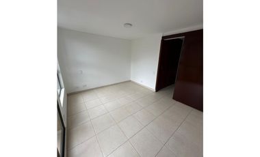 CASA PARA RENTA EN LA ESTRELLA
