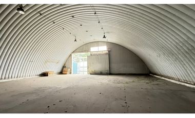 Urdenor, Bodega en Renta, 420m2, 1 Ambiente