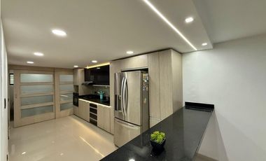 Casa en Arriendo La Calera Medellín