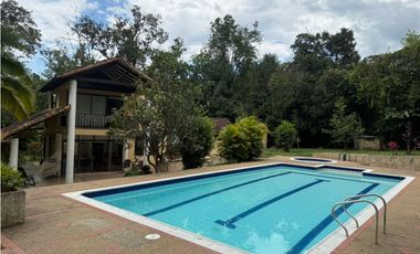 VENDO CASA CAMPESTRE EN LA VEGA CUND