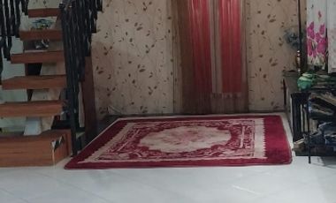 Dijual Rumah 2 lantai di Jl Selamat Tangkerang Timur