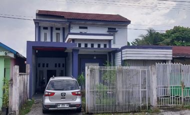 Dijual Rumah 2 lantai di Jl Selamat Tangkerang Timur