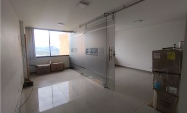 ARRIENDO OFICINA EN EL CENTRO DE MANIZALES | ARRIENDOS MANIZALES