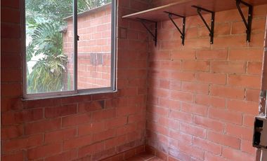 Renta de casa en La estrella Sector Suramérica