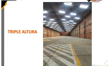 ARRIENDO 2.262 M2 REA DE BODEGA 2 NAVES SIBERIA – TENJO