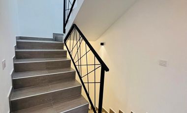 Casa en nueva en venta muy cerca de Av. Araucarias y Parque el Huarache