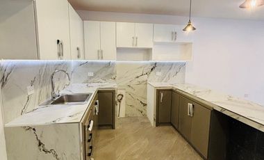 Casa en nueva en venta muy cerca de Av. Araucarias y Parque el Huarache