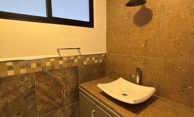 Casa en nueva en venta muy cerca de Av. Araucarias y Parque el Huarache