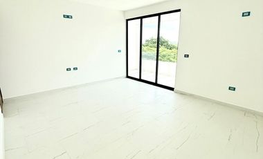 Casa en venta: Jardín, recámara en planta baja y acabados premium- Monte Magno