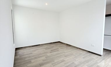 Casa en venta con 3 habitaciones, cada una con baño propio y diseño minimalista