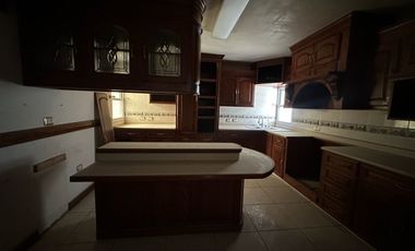 CASA EN VENTA  EN FRACC. FLORES DEL TEPEYAC EN DELICIAS