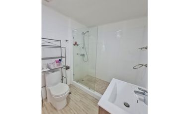 SE VENDE MODERNO APARTAMENTO EN PH QUARTIER ATLAPA