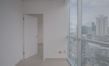 Venta en Remate de Oficina en Via Brasil, PH Brazil 405