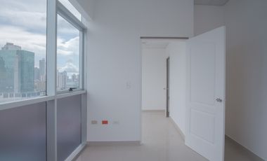 Venta en Remate de Oficina en Via Brasil, PH Brazil 405