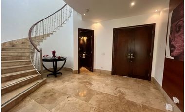 SE VENDE CASA EN SANTA MARIA - FAIRWAY ESTATES - 7141DM