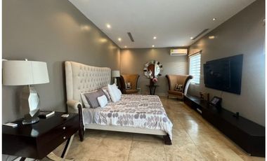 SE VENDE CASA EN SANTA MARIA - FAIRWAY ESTATES - 7141DM