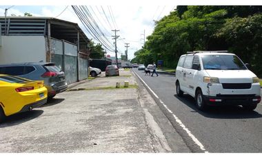 PARQUE LEFEVRE / SANTA ELENA / 437M / LOCAL CON OFICINAS Y BODEGA JC