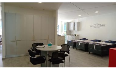 PARQUE LEFEVRE / SANTA ELENA / 437M / LOCAL CON OFICINAS Y BODEGA JC