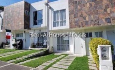 Casa en Venta en Las Canteras, Huixquilucan GIS 26-158.