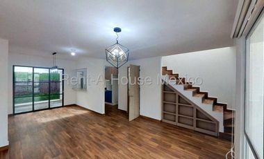 Casa en Venta en Las Canteras, Huixquilucan GIS 26-158.
