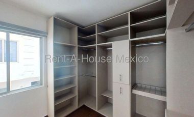 Casa en Venta en Las Canteras, Huixquilucan GIS 26-158.