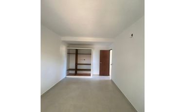 VENTA DE CASA EN BARRIO ALAMOS PINAMAR