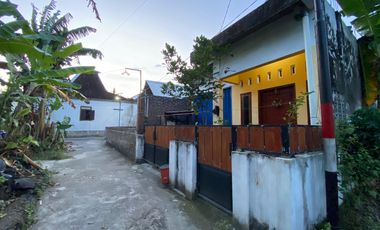 Rumah Minimalis 2 Lantai Lokasi Strategis di Pleret Bantul