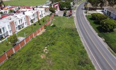 Terreno Comercial con Escrituras en Venta Libramiento Ocuituco Yecapixtla a Bordo de Carretera