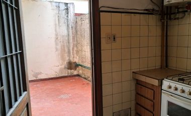 VENTA PH 2 AMB  PATIO- BERNAL OESTE APTO CREDITO