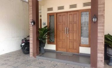 Rumah dijual di cluster elit Permata Hijau Mojolaban Sukoharjo