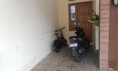 Rumah dijual di cluster elit Permata Hijau Mojolaban Sukoharjo
