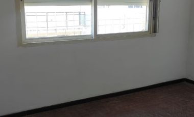 Departamento de dos dormitorios zona semi centro