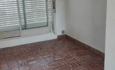 Departamento de dos dormitorios zona semi centro