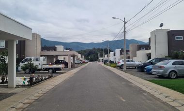Casa en venta en LIMACHE
