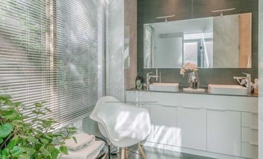 Casa en arriendo en LO BARNECHEA