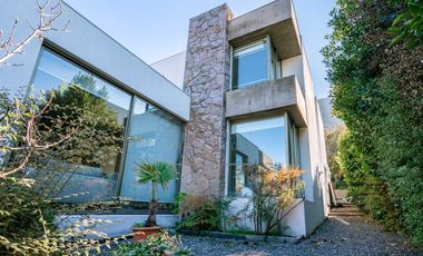 Casa en arriendo en LO BARNECHEA
