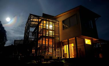 Se Arrienda cómoda Casa 3D+1B Sector Los Riscos - Puerto Varas