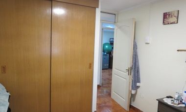 Casa en Venta en Las Rejas con Alameda