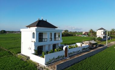 MEDITERANIA VILLA WITH SURROUNDED BY RICE FIELD